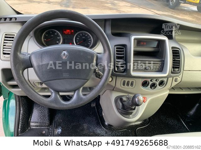 Minibús RENAULT Trafic Combi 9 Sitzer *Klima/Radio/1xSchiebetür