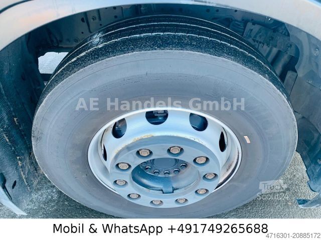 Standard tractor unit IVECO S-Way 460 AS LNG *Retarder/ACC/2xTank/LED/Leder