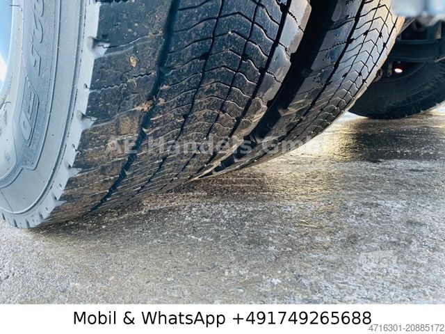 Standard tractor unit IVECO S-Way 460 AS LNG *Retarder/ACC/2xTank/LED/Leder