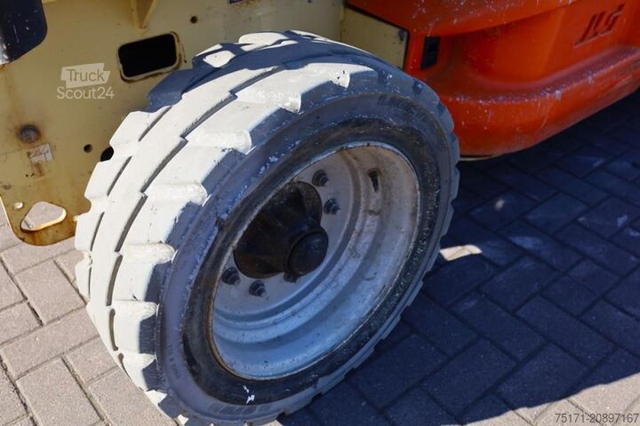 Sakselevator JLG 4069LE Electric, 14.2m Working Height, 360kg Capac