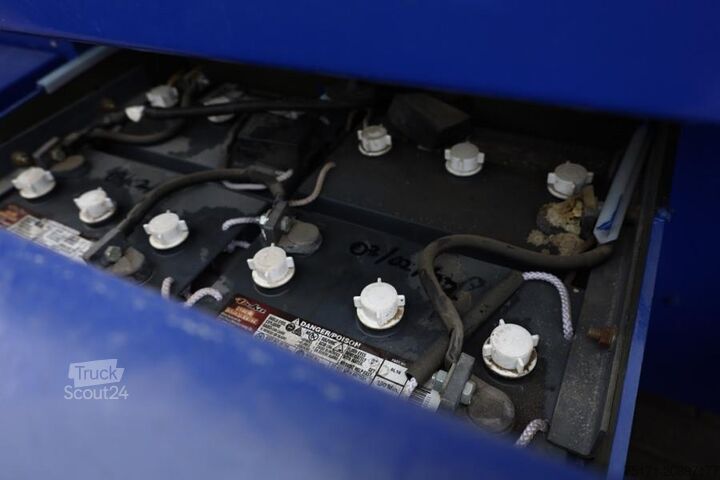 Sakselevator JLG M3369 Hybrid, 12m Working Height, 450kg Capacity,