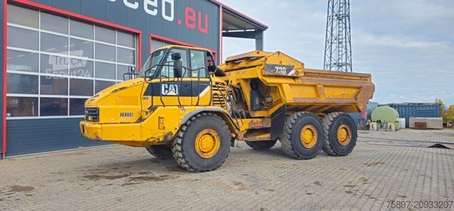  CATERPILLAR 730 6x6 DUMPER / Tunnel