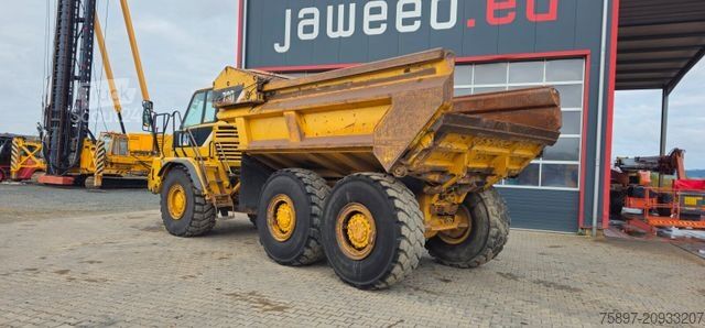  CATERPILLAR 730 6x6 DUMPER / Tunnel