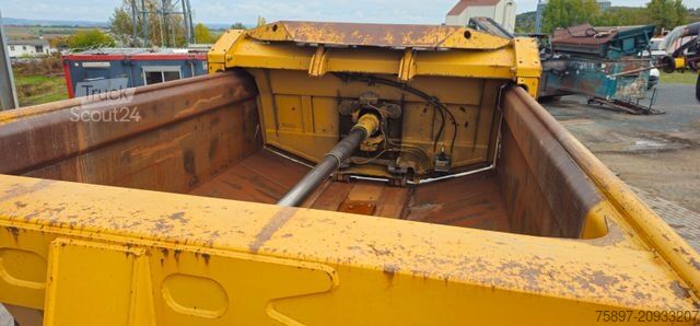  CATERPILLAR 730 6x6 DUMPER / Tunnel