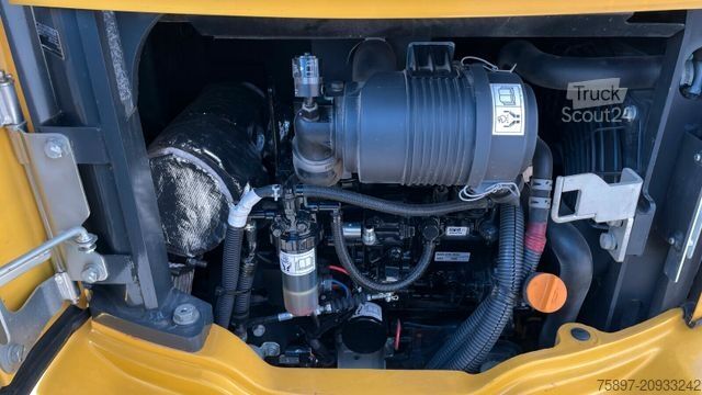 Miniexcavadora KOMATSU PC 26 MR-5 Minibagger (693 hrs)