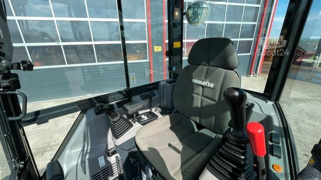 Miniexcavadora KOMATSU PC 26 MR-5 Minibagger (693 hrs)