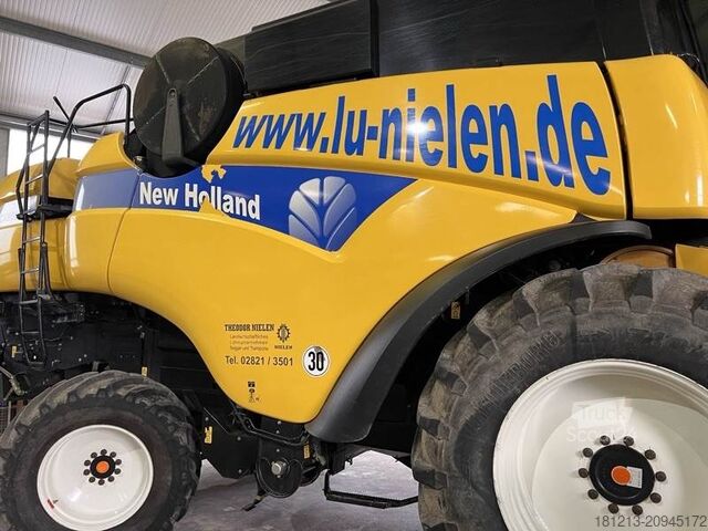 Mähdrescher NEW HOLLAND CX 8060