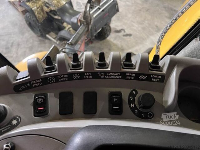 Mähdrescher NEW HOLLAND CX 8060