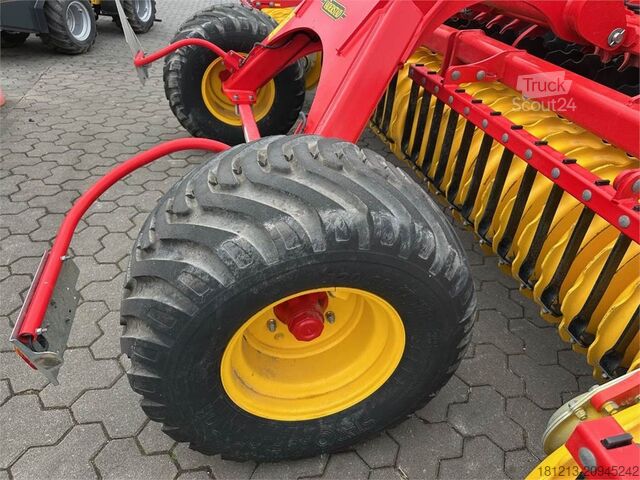 Cultivator de câmp Väderstad Carrier 625 XL