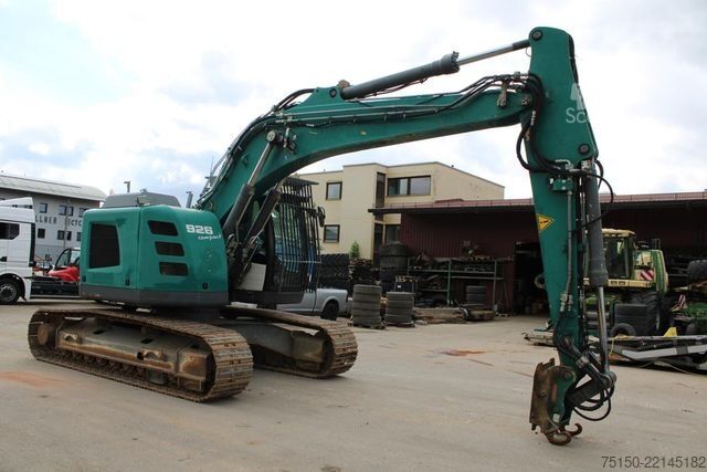 Excavatrice à chaînes LIEBHERR R926 COMPACT MONOBLOCK Nr.: 666