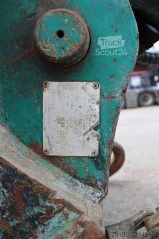 Excavatrice à chaînes LIEBHERR R926 COMPACT MONOBLOCK Nr.: 666