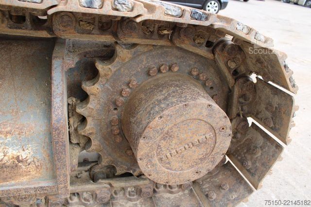 Excavatrice à chaînes LIEBHERR R926 COMPACT MONOBLOCK Nr.: 666