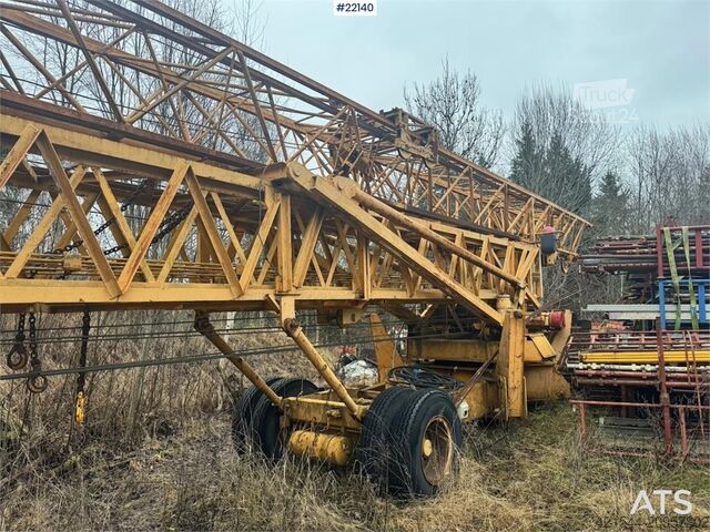 Hefgereedschap Potain 325B tower crane