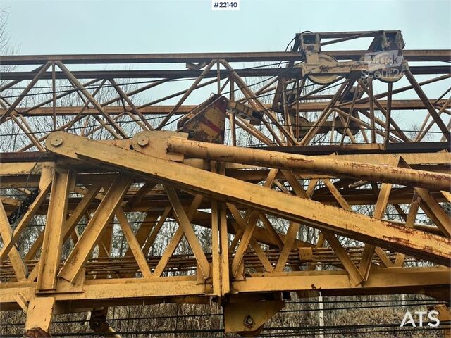 Hefgereedschap Potain 325B tower crane