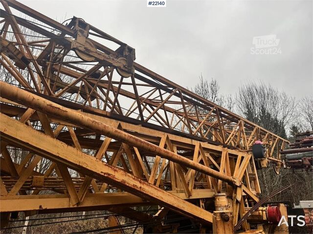 Hefgereedschap Potain 325B tower crane