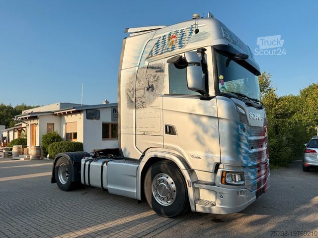 Стандартний тягач SCANIA S650 /Retarder/VOLLLUFT/Leder/Navi/Alu/LED