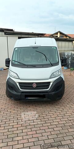 Caravan/camper Fiat Weinsberg Carabus 600 K 4 Schlafplätze | Voll ausgestattet