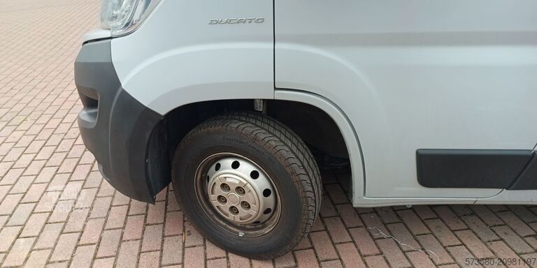 Caravan/camper Fiat Weinsberg Carabus 600 K 4 Schlafplätze | Voll ausgestattet