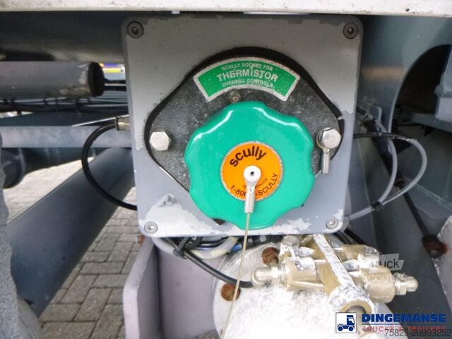 Réservoir L.A.G. Fuel tank alu 44.4 m3 / 6 comp + pump