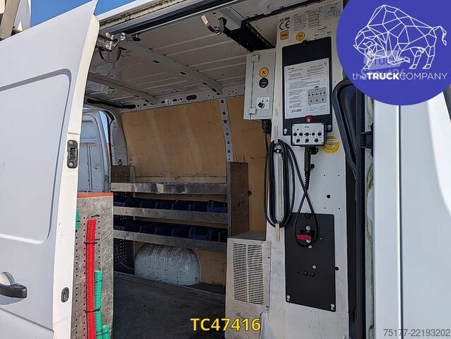 Plataforma elevadora Renault Master