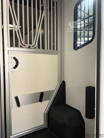 Renault Master Theault Proteo Switch ook te huur! Renault Master Theault Proteo Switch ook te huur!