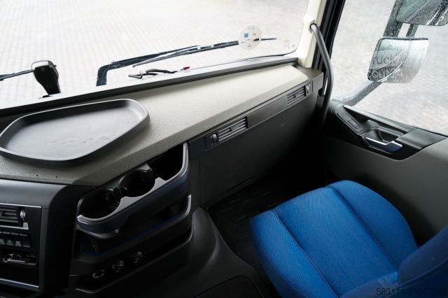 Camion jumbo VOLVO FH 460 / 6x2 / FIRANKA- 7,7 m / DACH PODNOSZONY