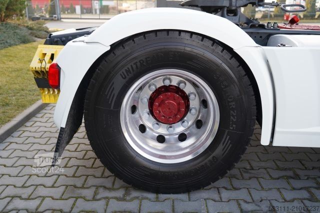 Standaard trekker DAF XF 530 / RETARDER / I-PARK COOL / SUPER SPACE CA