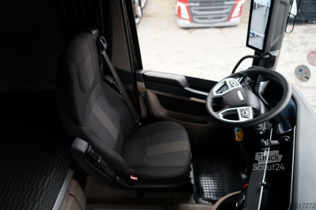 Jumbo vrachtwagen DAF XG 480 / ZESTAW TANDEM / 120 M3 / PRZEJAZDOWY /