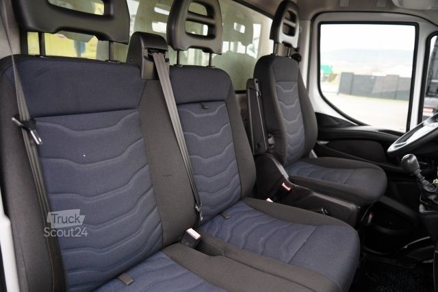 Koelwagen met geïsoleerde laadbak IVECO DAILY 35-140 / KONTENER 4,2 M / WINDA / BLI?NIAK