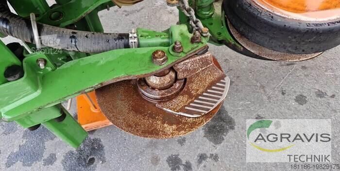 Precision seeder Amazone EDX 6000-2C