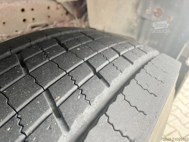 Châssis de camion Iveco-Magirus 190 AD 35 4x2 190 AD 35 4x2