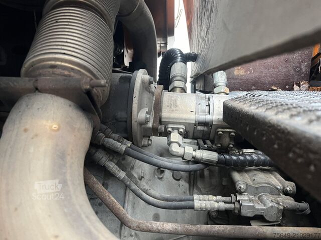 Tower crane Mercedes-Benz Axor 1829 AK 4x4 Axor 1829 AK 4x4, Winterdienstausstattung, Kran Atlas AK 85.2