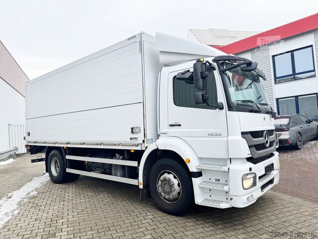 Camion caisson Mercedes-Benz Axor 1833 L 4x2 Axor 1833 L 4x2, Getränkekoffer