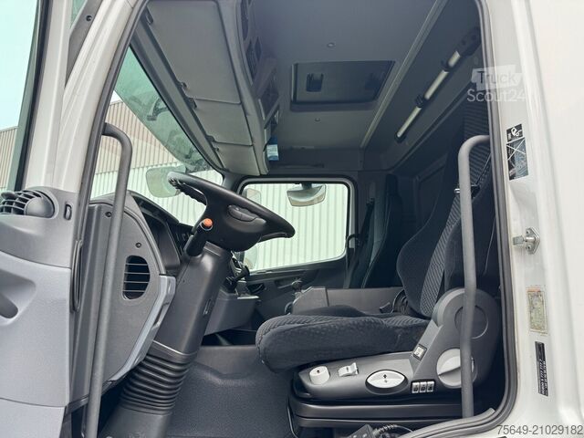 Camion caisson Mercedes-Benz Axor 1833 L 4x2 Axor 1833 L 4x2, Getränkekoffer