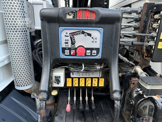 Torenkraan MAN TGL 12.250/340 4X2 BB TGL 12.250/340 4X2 BB, Bordmatik, Kran Hiab 066 BS-2 HiDuo, Funk