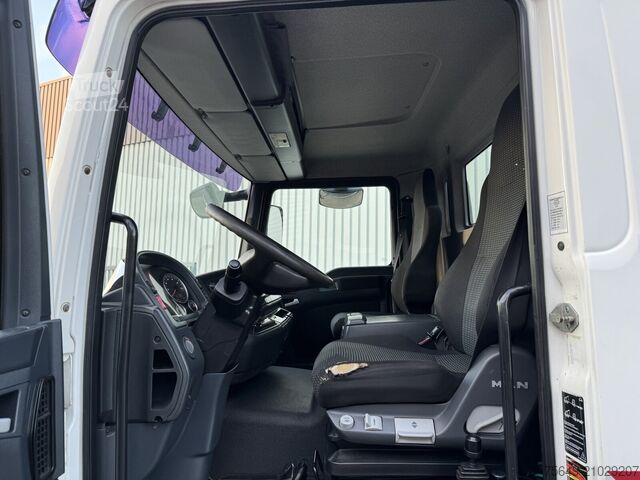 Torenkraan MAN TGL 12.250/340 4X2 BB TGL 12.250/340 4X2 BB, Bordmatik, Kran Hiab 066 BS-2 HiDuo, Funk