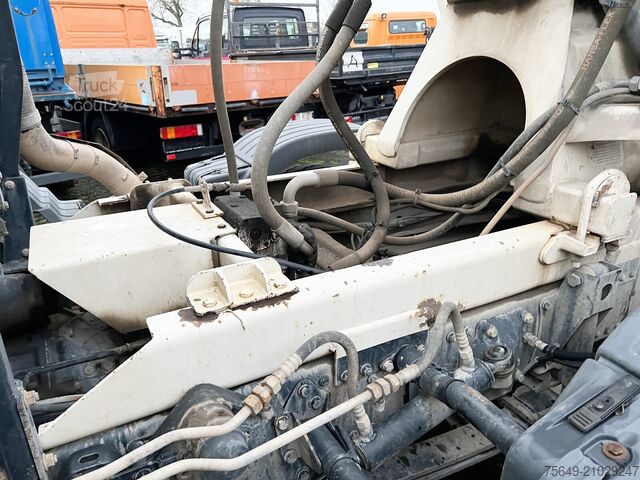 Mobil betongblandningsanläggning MAN TGA 35.360 8X4 BB TGA 35.360 8X4 BB, Betonmischer Karrena 10m³