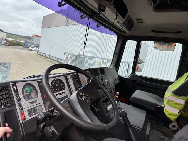 Châssis de camion MAN 18.255 MAK 4x4 BB 18.255 MAK 4x4 BB