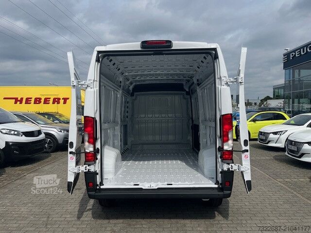 Fourgon surélevé Fiat Ducato Automatik 140PS L4H2