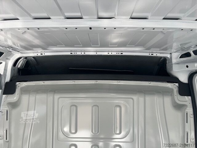 Fourgon surélevé Fiat Ducato Automatik 140PS L4H2