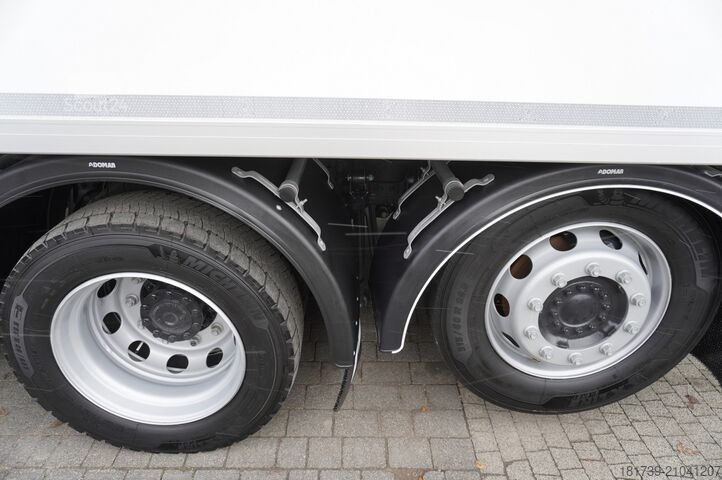 Camion frigorifique MAN TGX 26.400 / IGLOOCAR 20 pallets