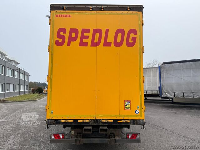 Véhicule utilitaire Kögel 3 Achs MEGA Staplerhalterung Liftachse SAF