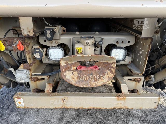 Drankentruck MERCEDES-BENZ Antos 2543 für Schmierstoff Pumpen 4xSchläuche