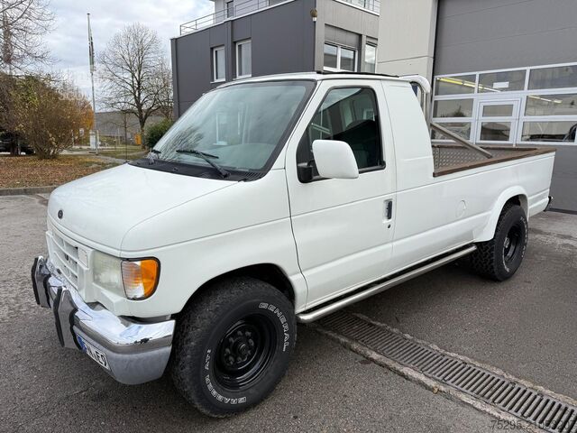 Véhicule utilitaire Ford Pickup Showtruck für Motorräder AHK TÜV 02 27