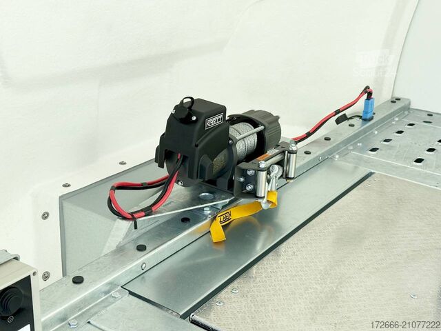 Autotransporter varevogn Brian James Trailer RACE SPORT 341-5521-35-2-12-B 550X210X196CM 3500KG GESCHLOSSENER AUTOTRAILER | SCHWARZ