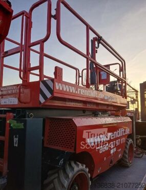 Nacelle à ciseaux MAGNI DS 1218 RT Diesel 12,00 m