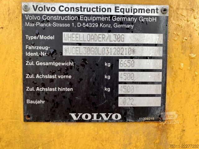Kolesni nakladalnik VOLVO L30 G | Radlader*CareTack*Belamax*Klima*!TOP!