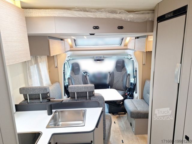 Teilintegriertes Wohnmobil BÜRSTNER Campeo TD 660 Automatik, Hubbett