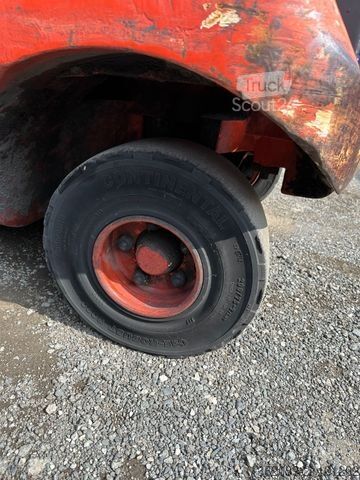 Narrow-aisle forklift LINDE E40P ELECKTRO