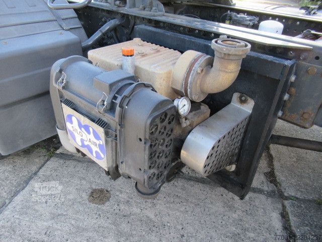 Standart çekici ünitesi IVECO AS440S48T/P / Retarder / Silo-Kompressor
